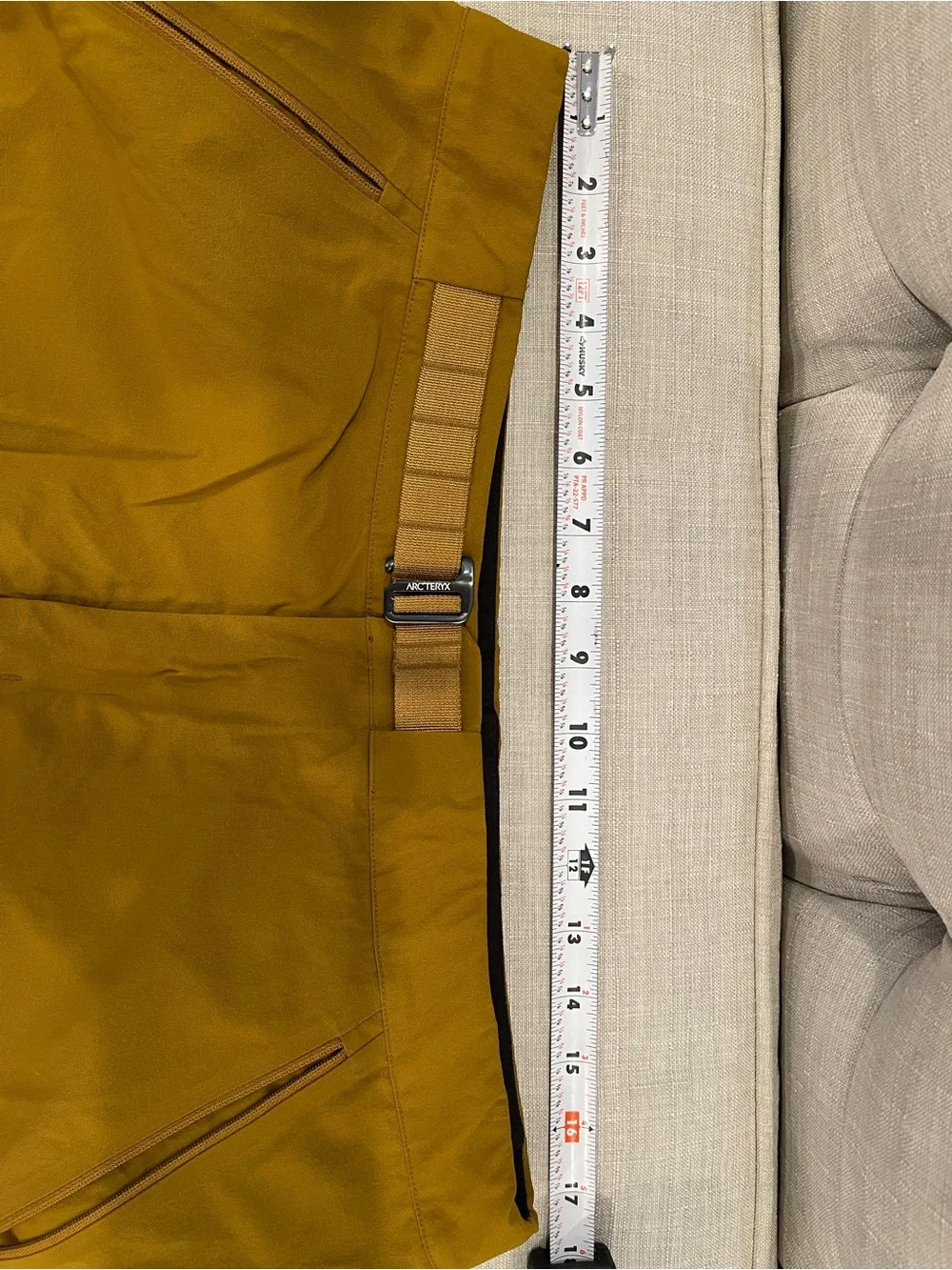 Arc'teryx Sigma FL Pant Men's L in Yukon mustard yellow hiking outdoors gorpcore